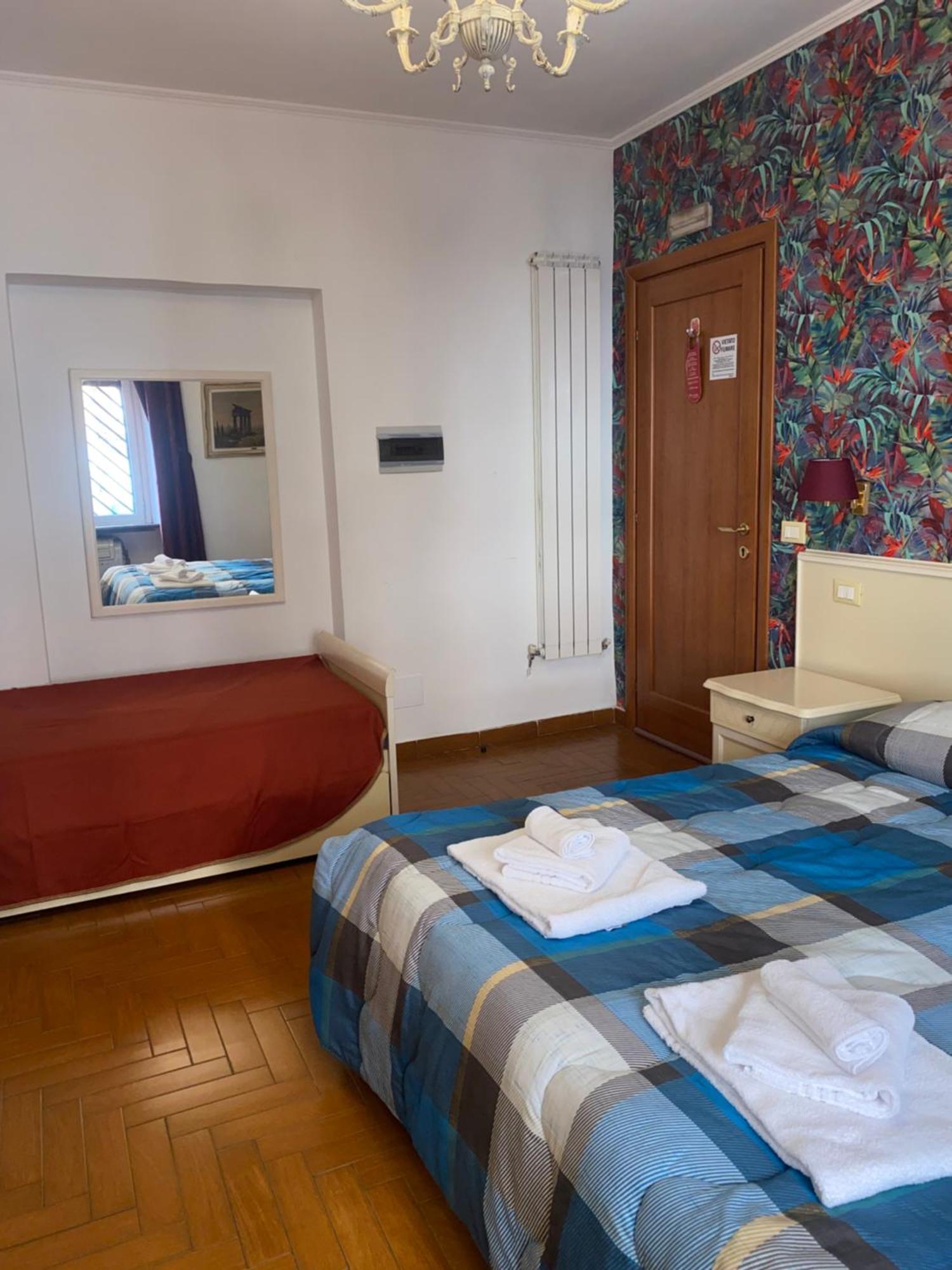 Отель Residenza Рим Экстерьер фото